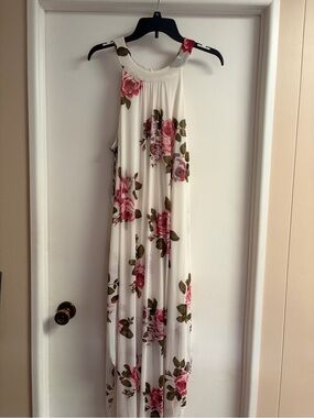 VENUS White Maxi Dress with Pink Rose Print Like new